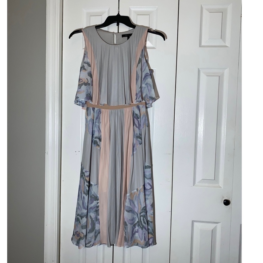 BCBGMaxAzria Blush and Gray Patterned Midi Dress